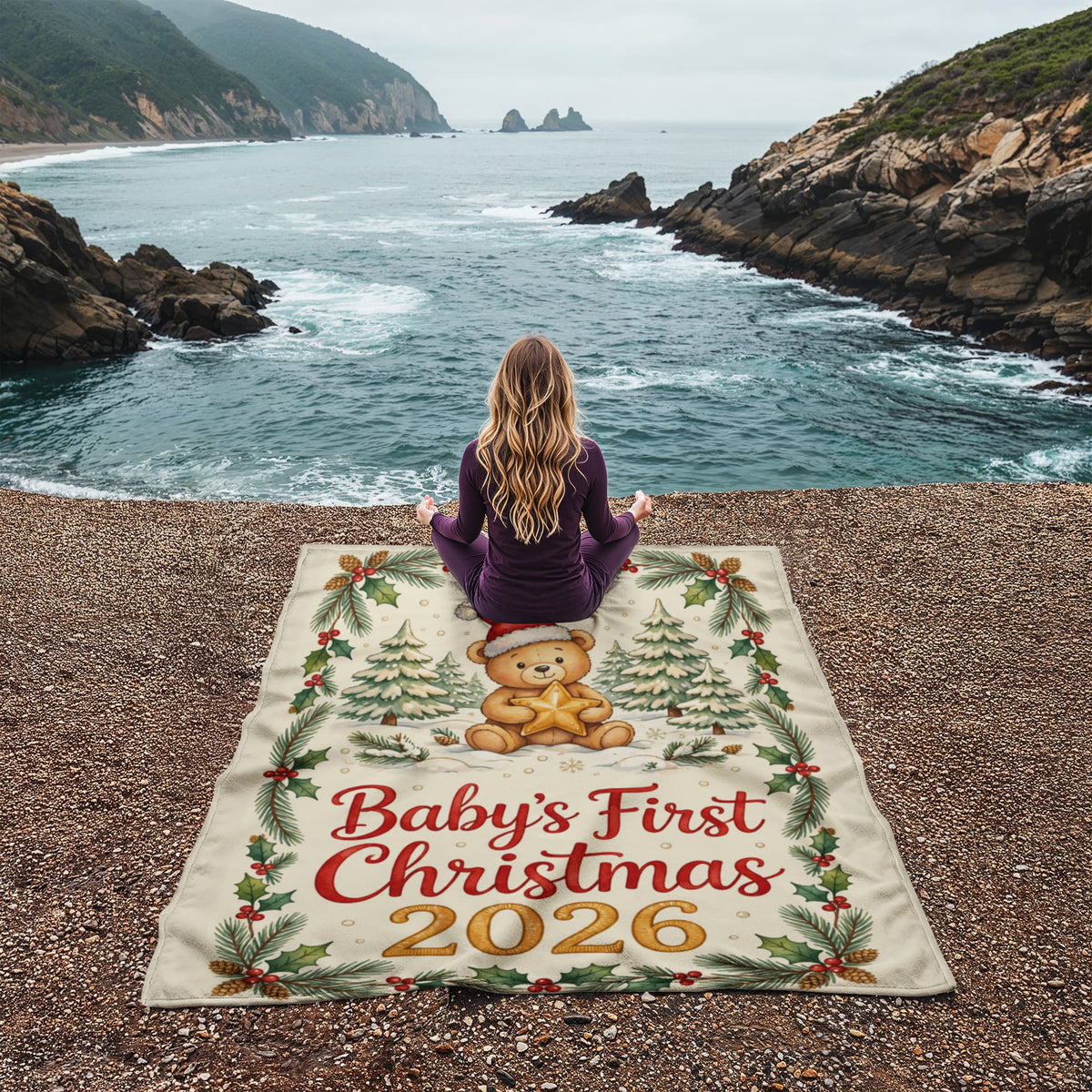 Baby's First Christmas 2026 Fleece Blanket - Teddy with Gold Star